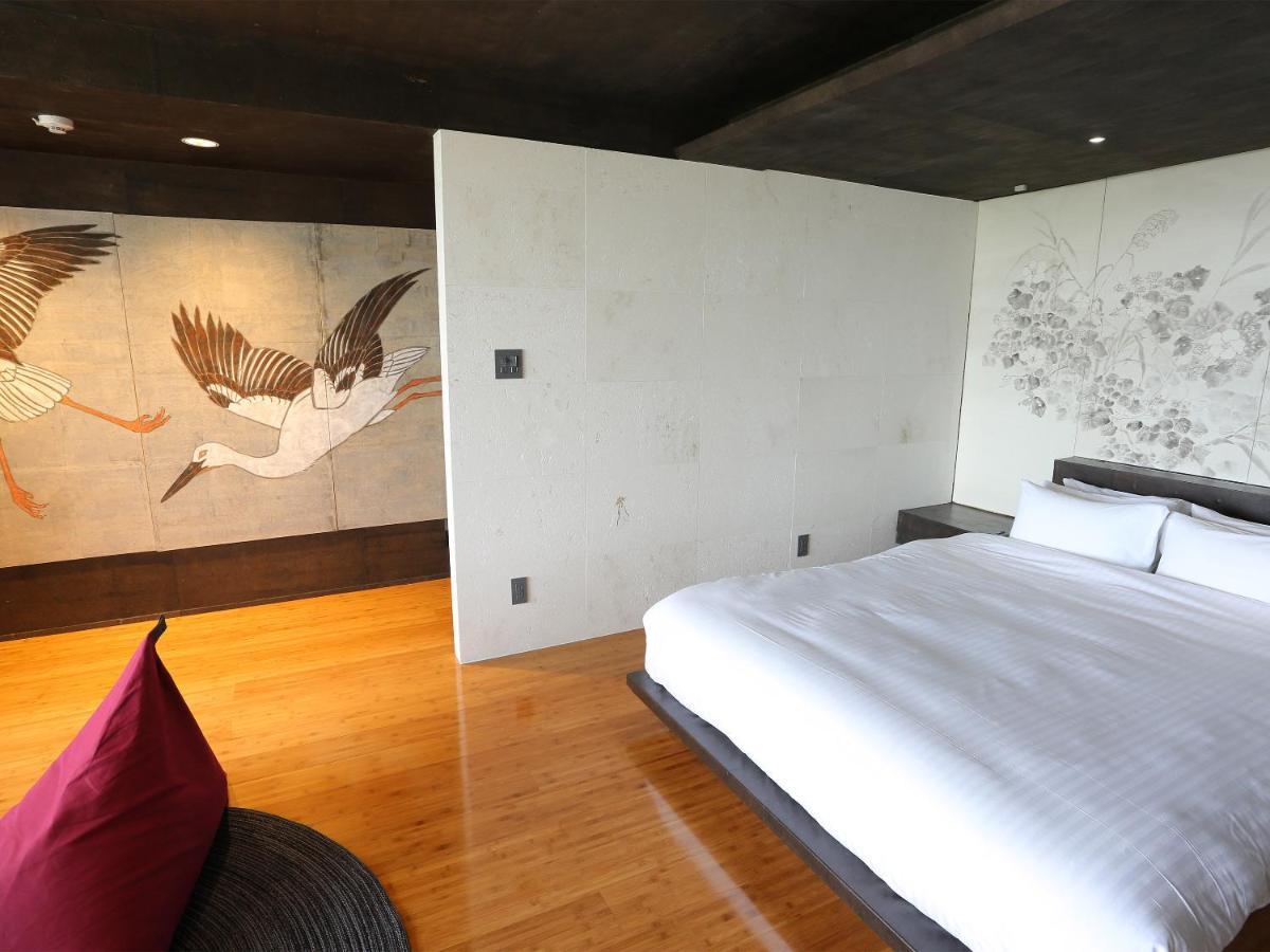 鸛巣（ムカカヴィラ コウノス) Nakijin Extérieur photo